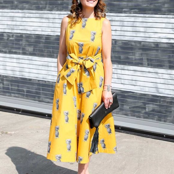 Ann Taylor Dresses & Skirts - Ann Taylor Pineapple Belted Pocket Dress Small